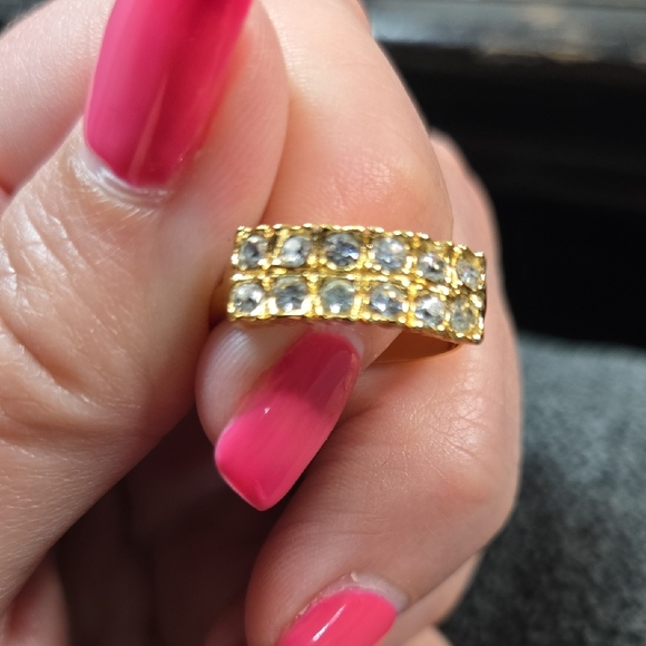 Gold Tone with Rhinestones Ring - Picture 3 of 6